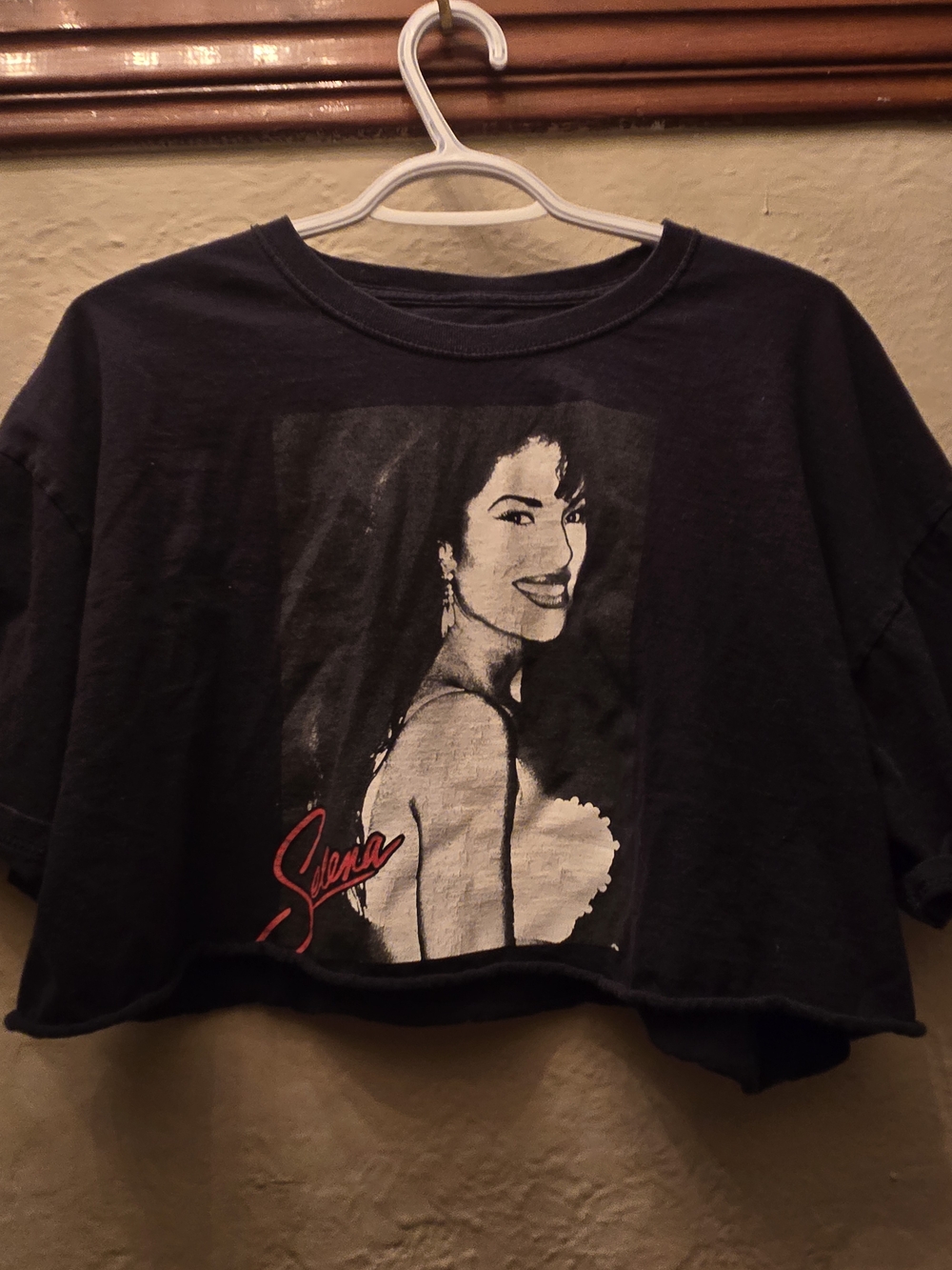 Selena Quintanilla Graphic Crop Top XL Black Hand Cropped Band Tee Y2K Latin Pop